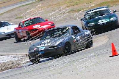 media/May-01-2022-CalClub SCCA (Sun) [[03a481c204]]/Group 5/Race (Offramp)/